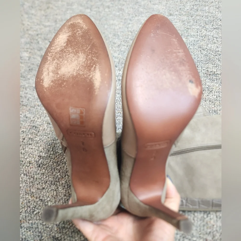 Coach Ursala Knee High Heeled Suede/ Leather Boot Light Beige/Taupe 7 - Picture 8 of 10